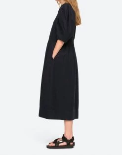 Sea Cara Dress In Navy - women -Ballarini store c434d6a7fca449a88e2e152f515a1c33 1080x